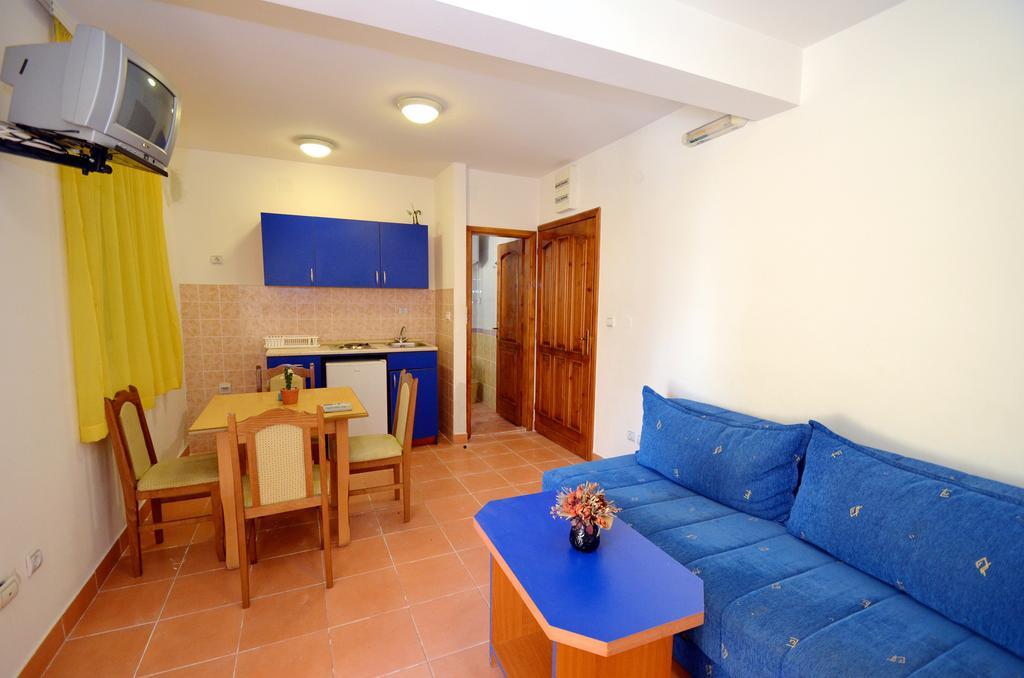 Guest House Villa Iva Budva Værelse billede