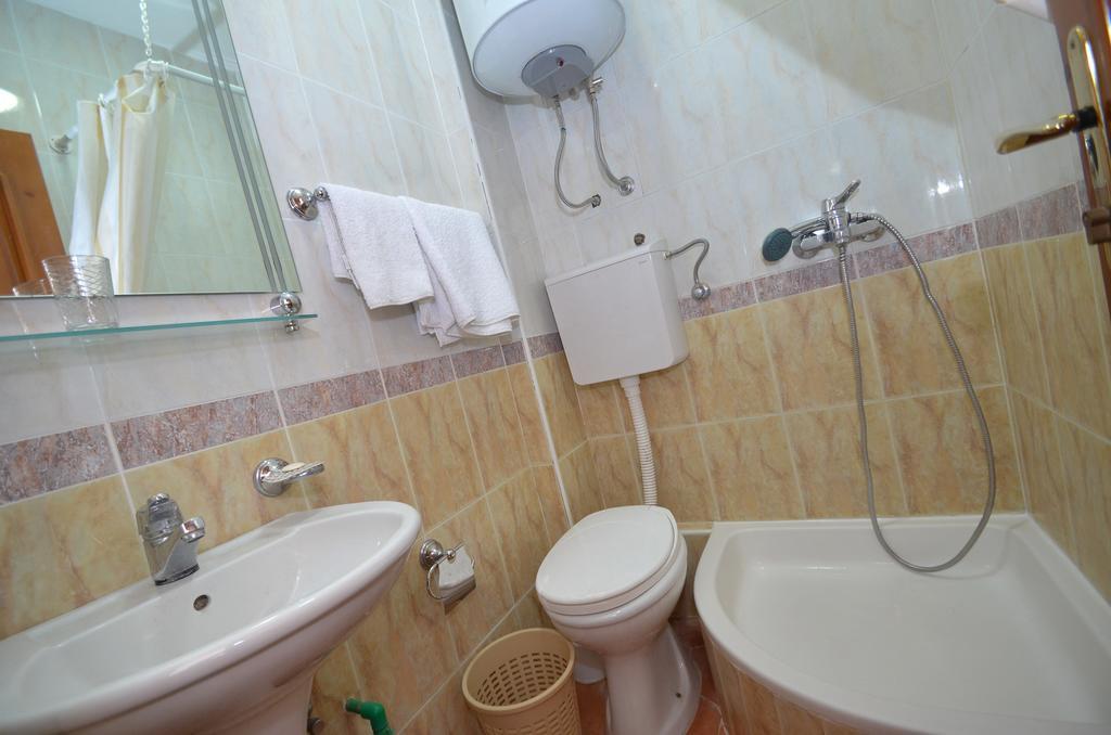 Guest House Villa Iva Budva Værelse billede